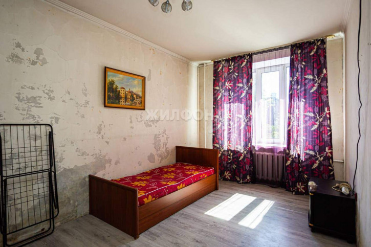 3-комн квартира Ленина улица, д.83