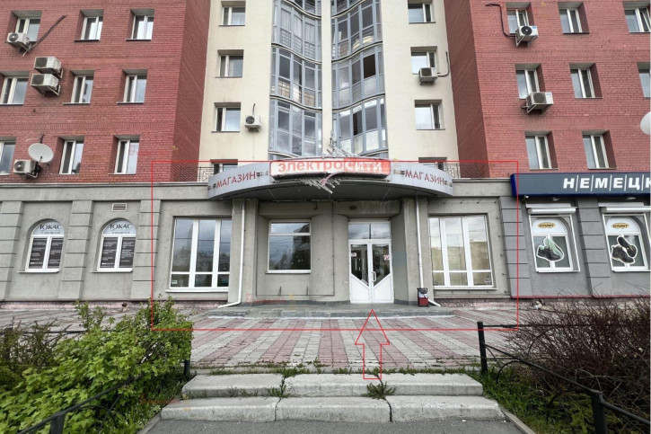 Торговое помещение Космонавтов 62