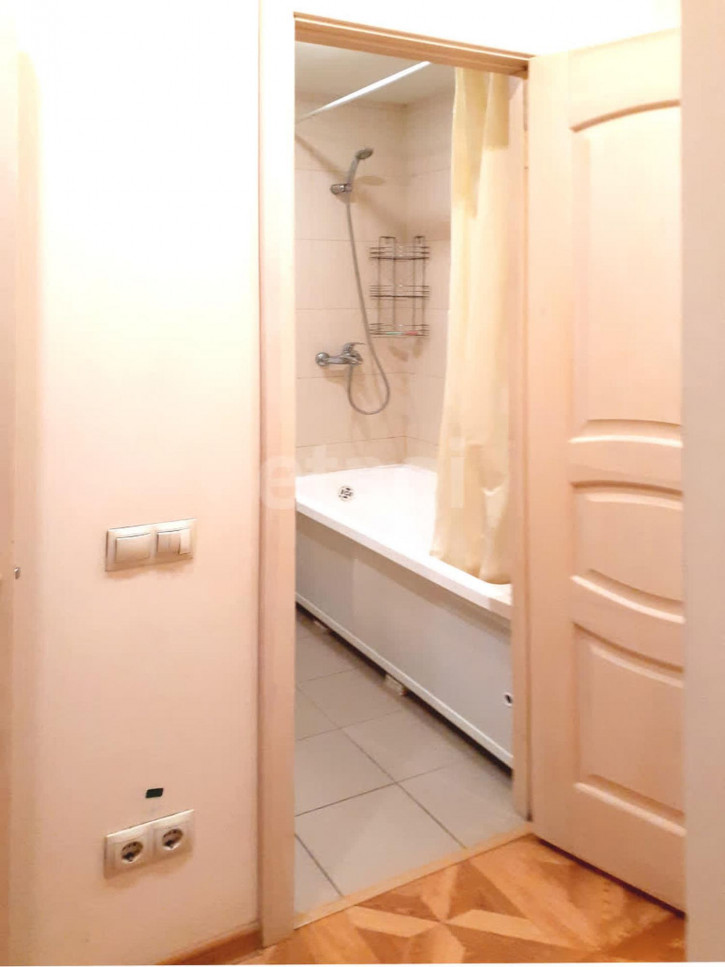 3-комн квартира Съездовская, 41