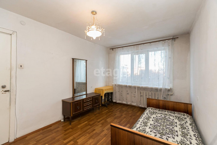 3-комн квартира Полевая, 14