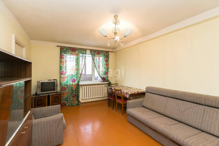 3-комн квартира Полевая, 14