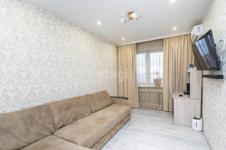 1-комн квартира Монтажников, 47
