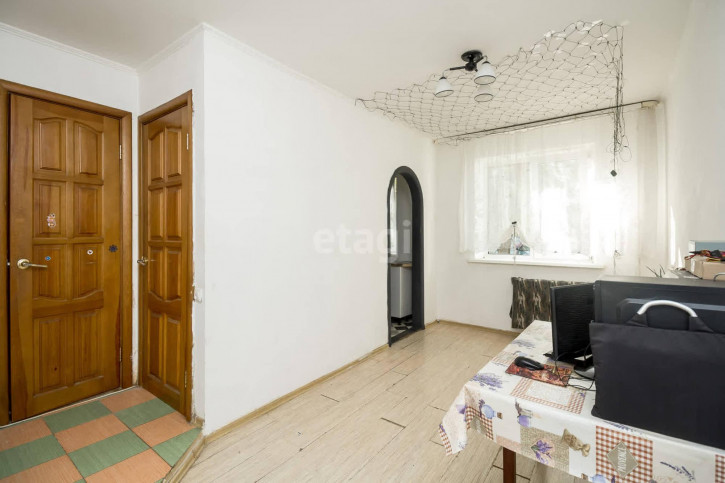 2-комн квартира Геологоразведчиков пр, 40