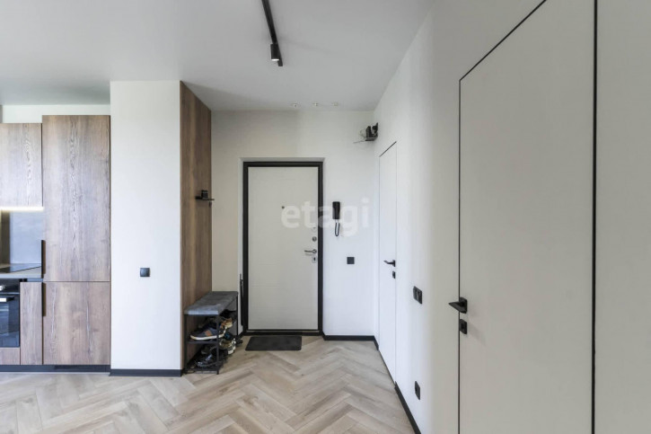 2-комн квартира Монтажников, 36