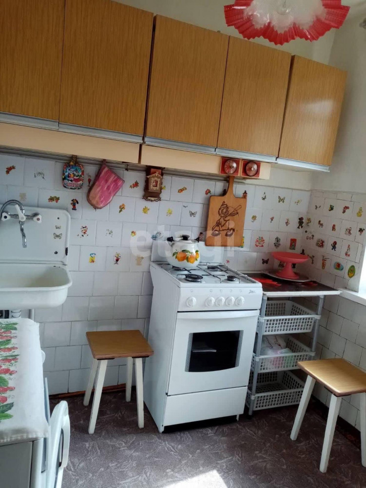 3-комн квартира Геологоразведчиков пр, 32