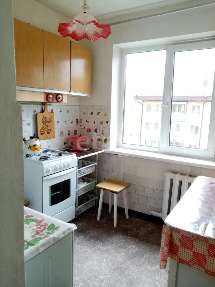 3-комн квартира Геологоразведчиков пр, 32