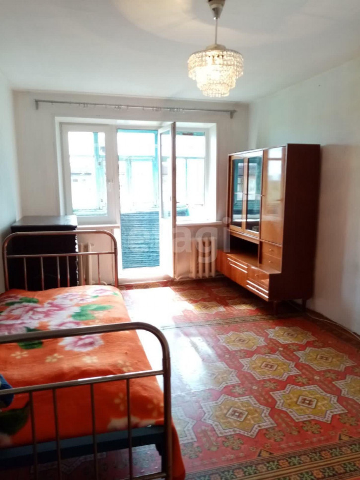 3-комн квартира Геологоразведчиков пр, 32
