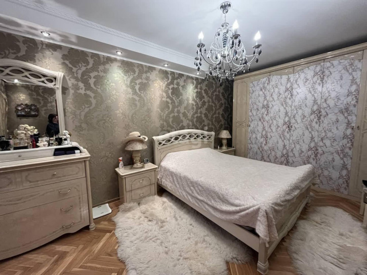 3-комн квартира Широтная, 29