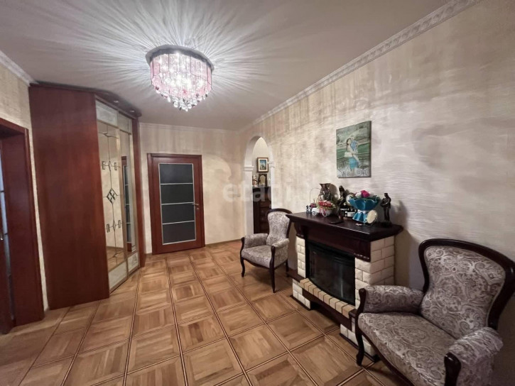 3-комн квартира Широтная, 29