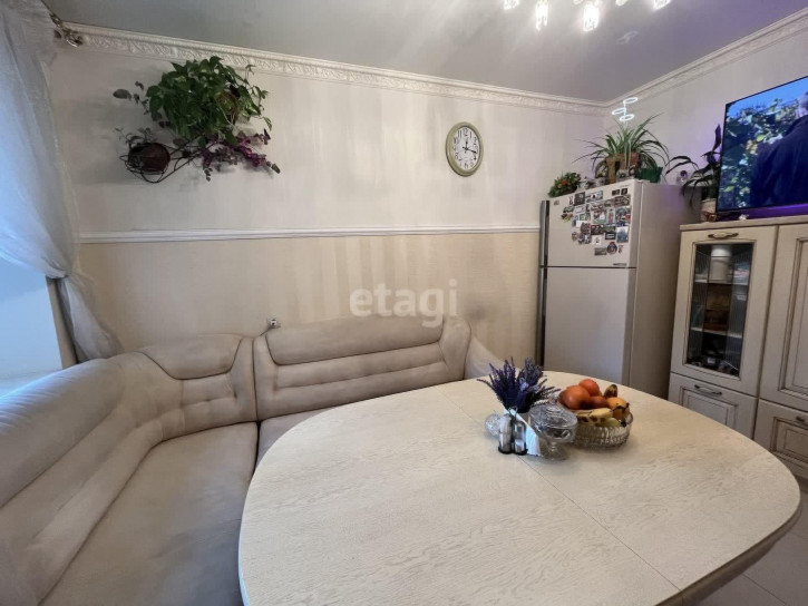 3-комн квартира Широтная, 29