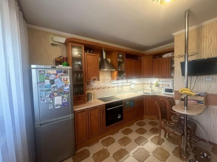 2-комн квартира Молодежная, 28