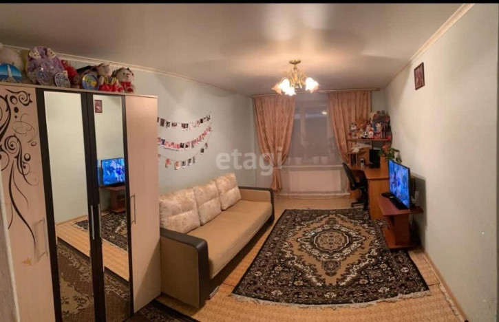 3-комн квартира Трактовая, 3