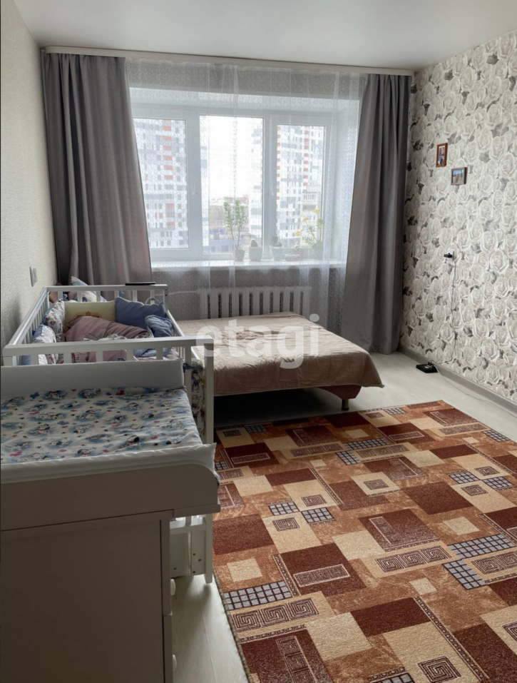 1-комн квартира Ватутина, 12