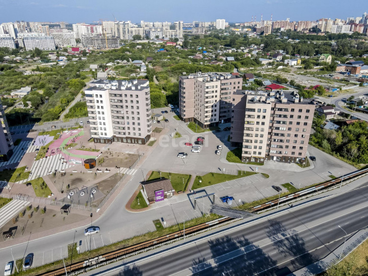 2-комн квартира 2-я Луговая, 24/2