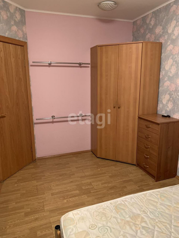 3-комн квартира Пермякова, 20/1