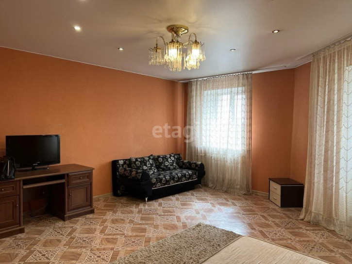 2-комн квартира Миусская, 8