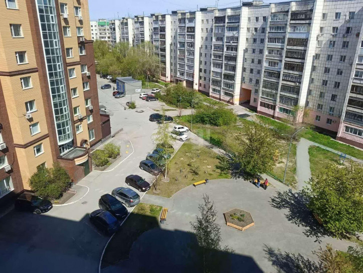 2-комн квартира Малыгина, 51