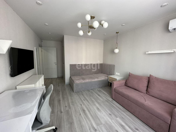 3-комн квартира Монтажников, 34