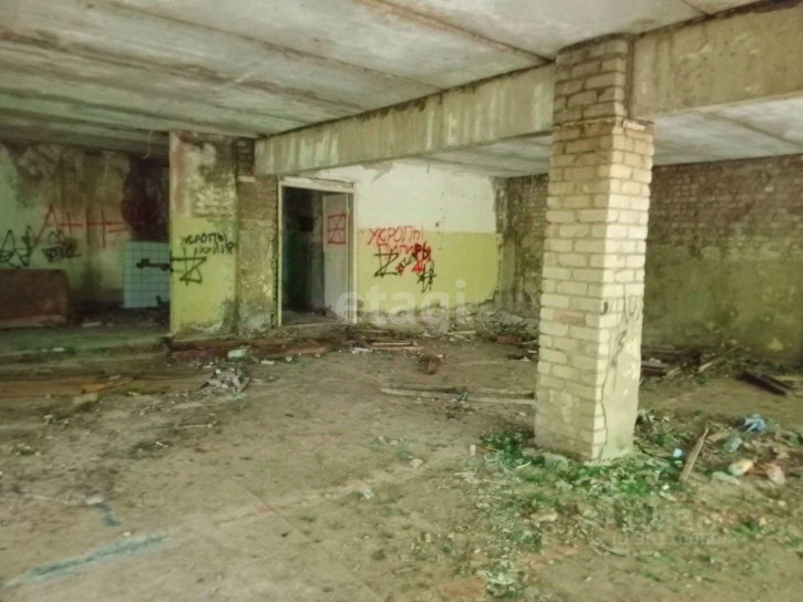 Торговое помещение ул Калинина, 39а,  д. 39а