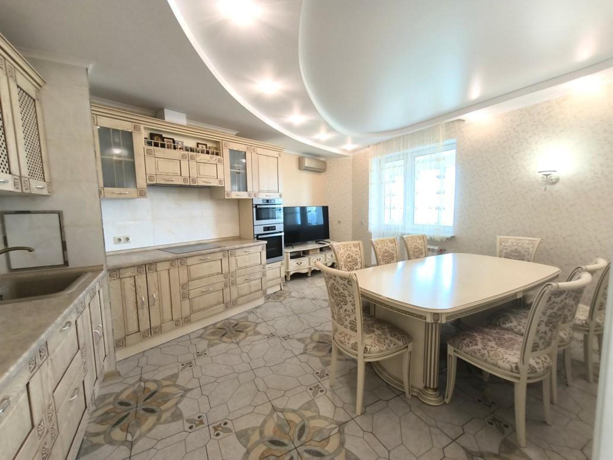 Купить квартиру за 13 200 000 рублей на Врубеля улица, 17