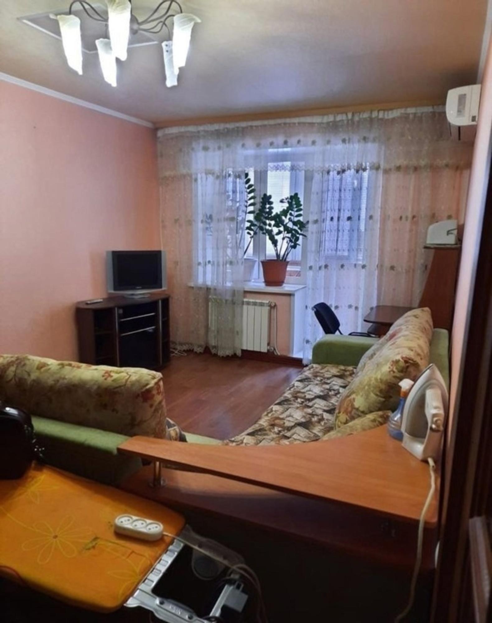 Сдать квартиру за 18 000 рублей на Краснодонская улица, 30а