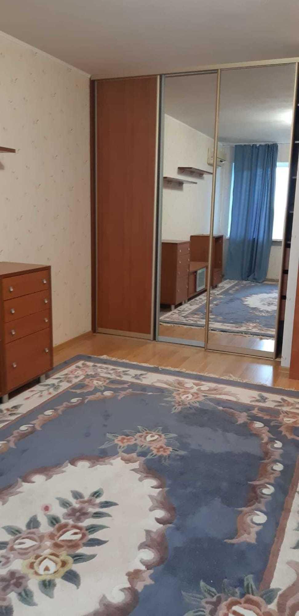 Сдать квартиру за 15 000 рублей на Революционная улица, 128