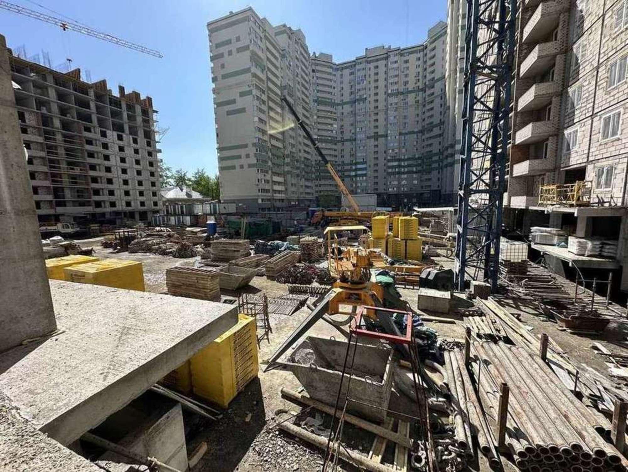 Купить офис, помещение под офис за 15 868 000 рублей на Дыбенко улица, 5
