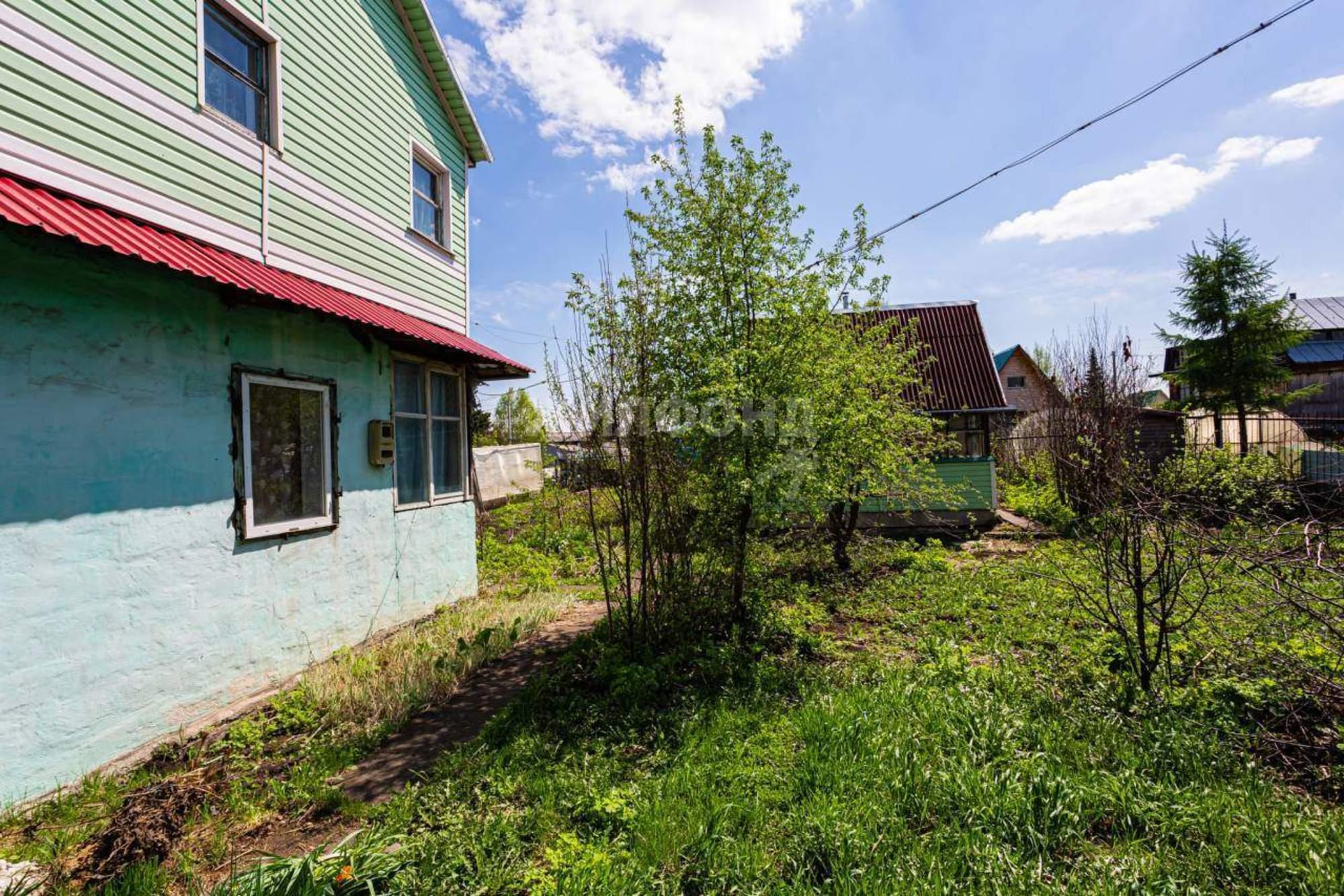 Купить дачу, дом, коттедж за 1 690 000 рублей на Озерная улица