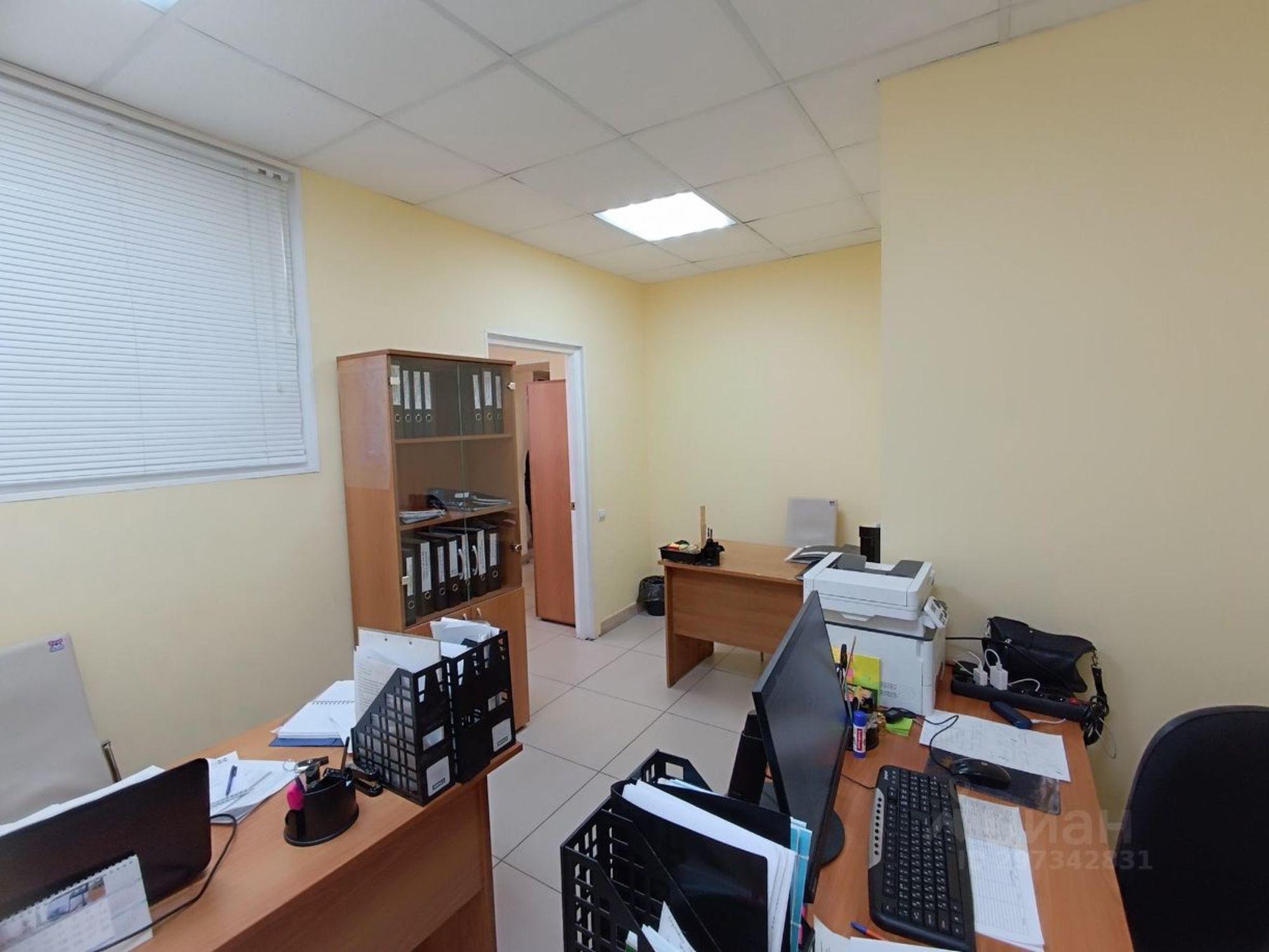 Купить офис, помещение под офис за 6 000 100 рублей на улица Ястржембского, 2