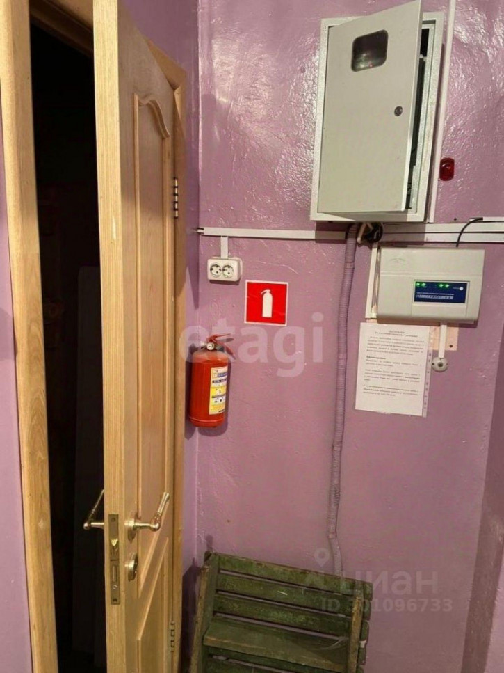 Торговое помещение Приморская улица, 1,  д. 1