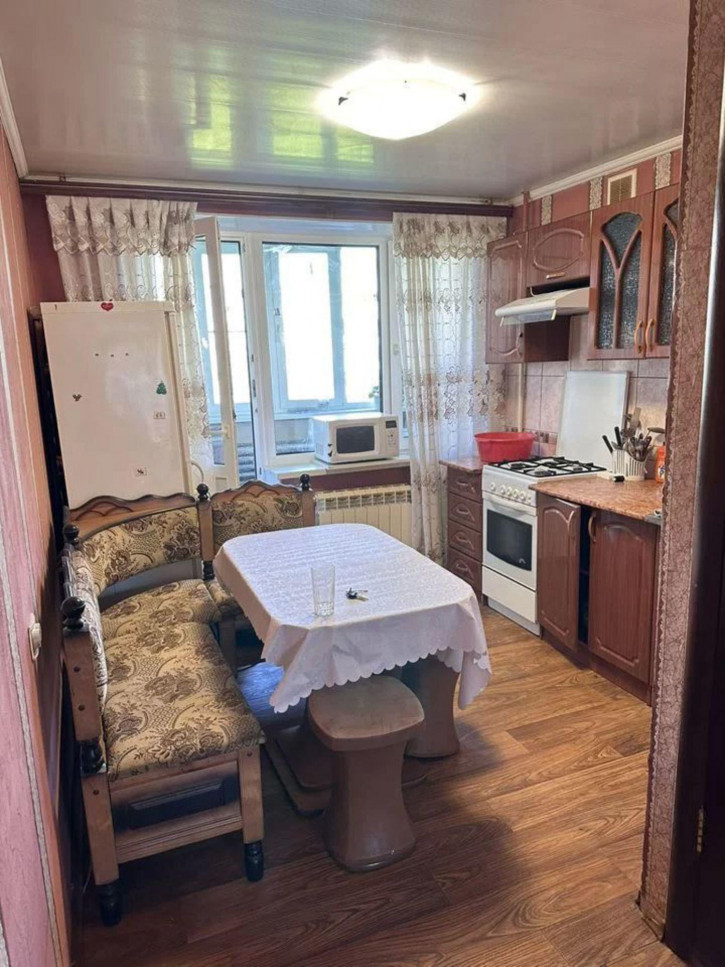 1-комн квартира Георгия Димитрова улица, 109
