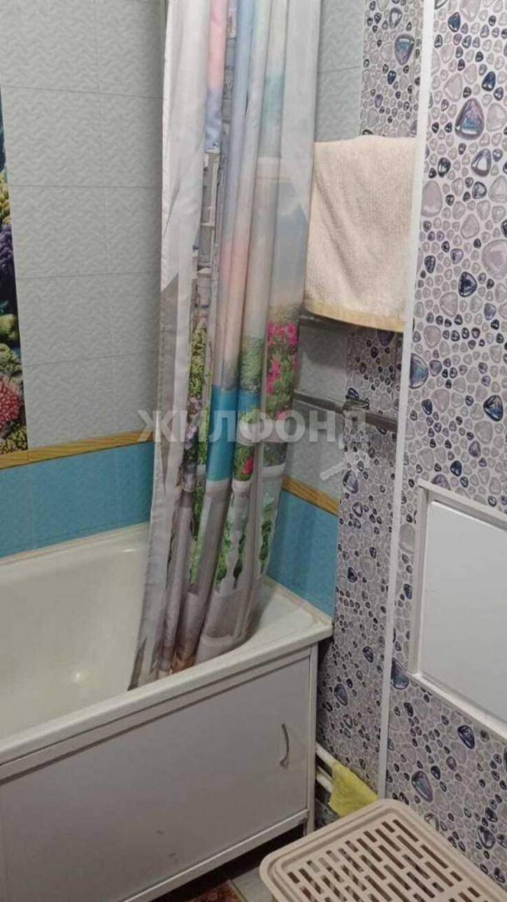 2-комн квартира Строителей улица, д.9