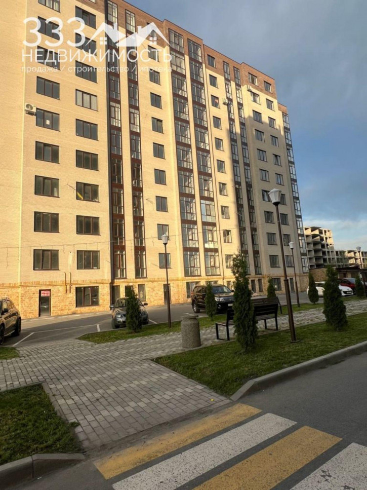 4-комн квартира Олега Кошевого ул
