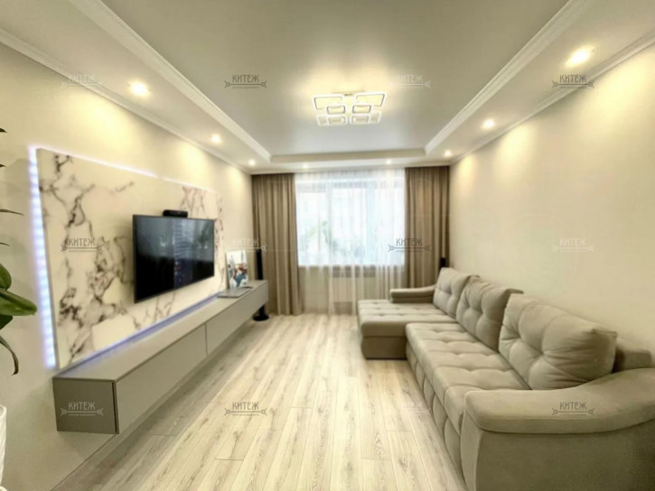2-комн квартира Степана Разина улица,95к1