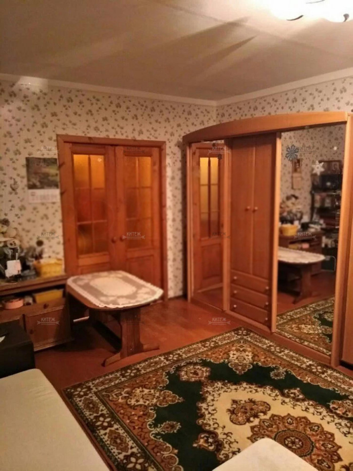 4-комн квартира Кубяка улица,17