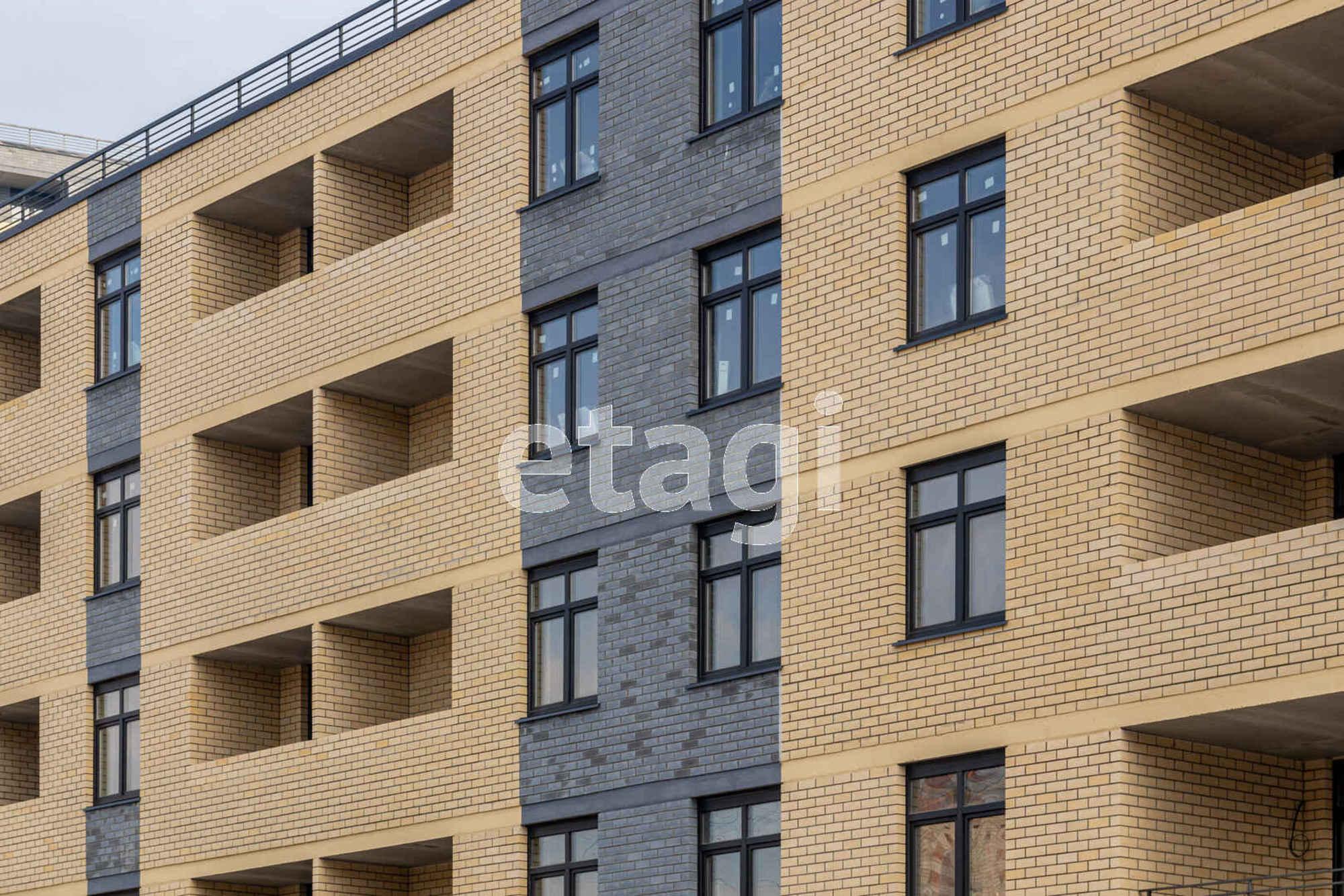 Купить квартиру за 10 000 000 рублей на Пархоменко, 119