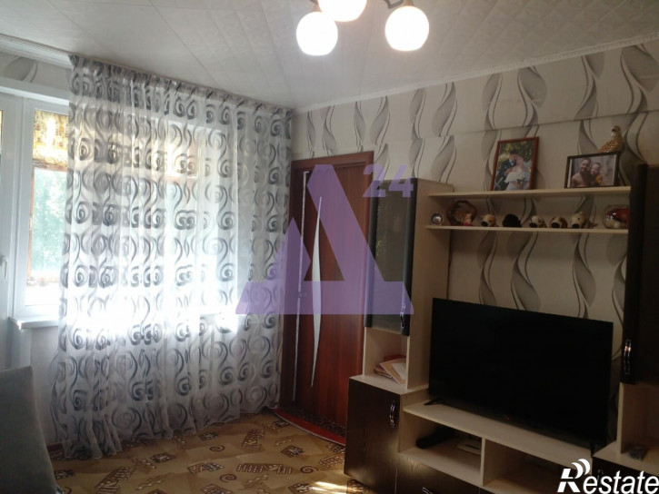 4-комн квартира улица Алтайская, дом 31