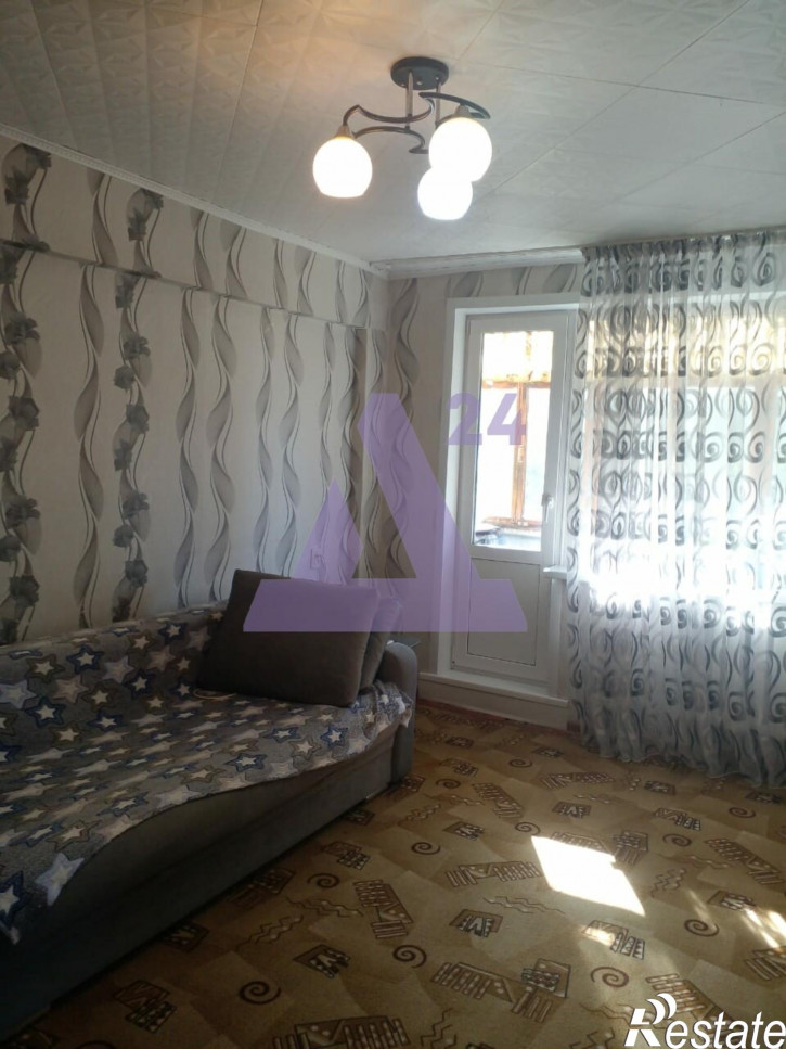 4-комн квартира улица Алтайская, дом 31