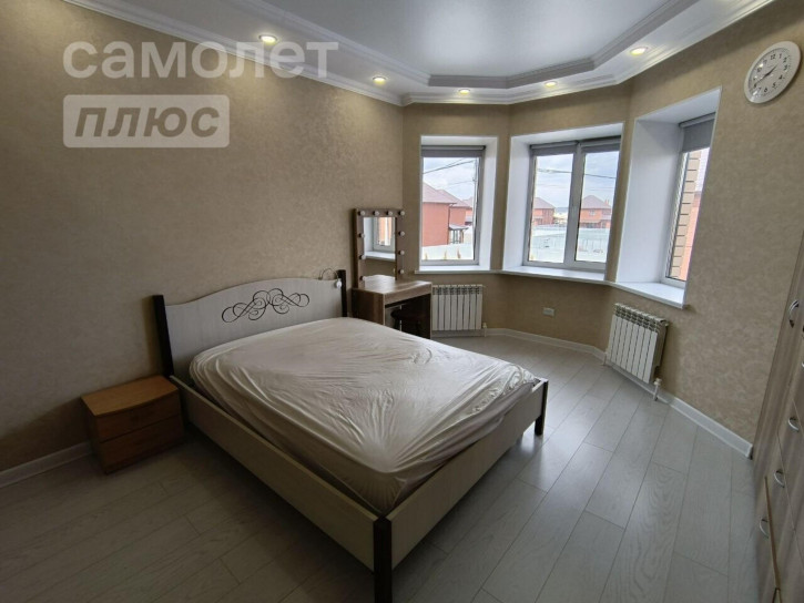 Коттедж/дом ул Владимира Минеева, 8