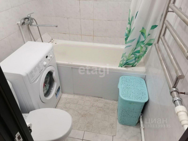 2-комн квартира Коммунистическая улица, 36,  д. 36