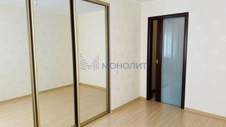 3-комн квартира Героя Юрия Смирнова ул, 13