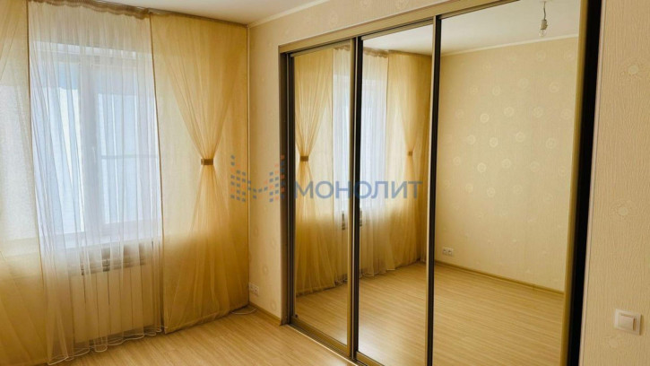 3-комн квартира Героя Юрия Смирнова ул, 13