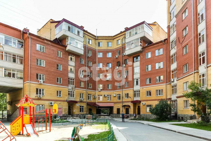 2-комн квартира Сургутская, 11/4