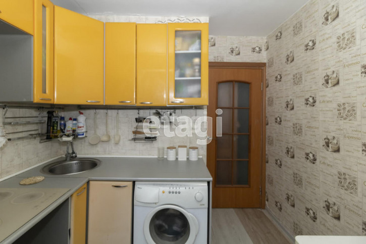 2-комн квартира Орджоникидзе, 67