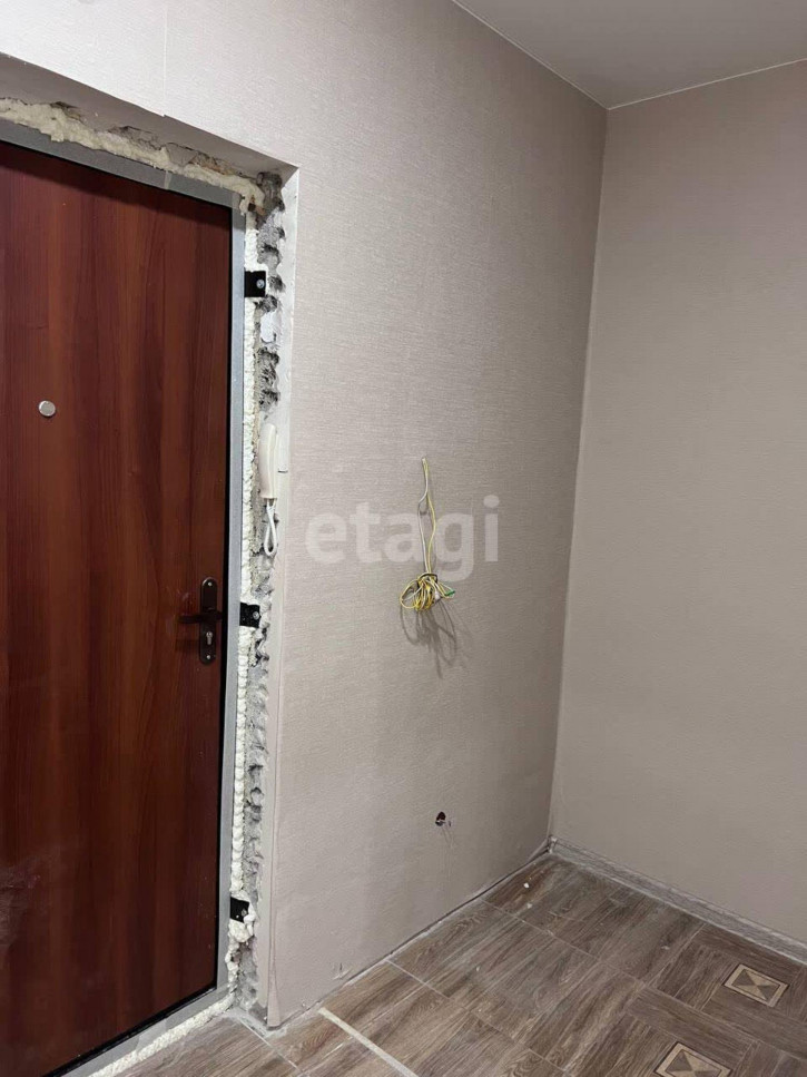Студия Газопромысловая, 8