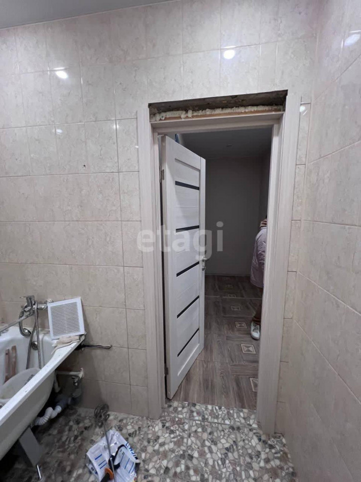 Студия Газопромысловая, 8