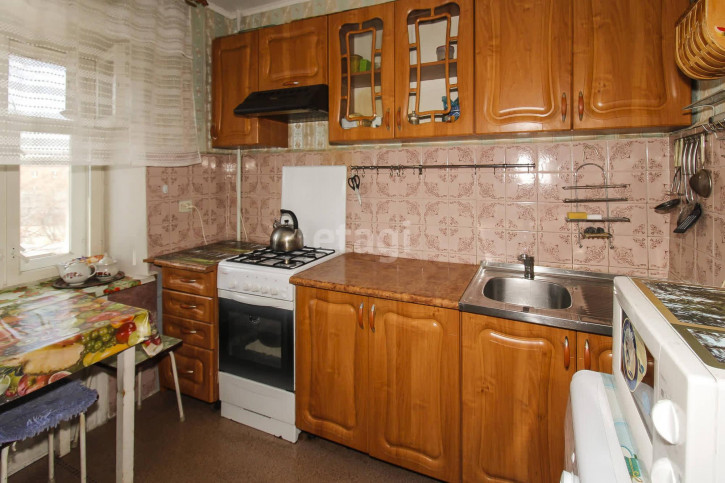 2-комн квартира Авторемонтная, 27