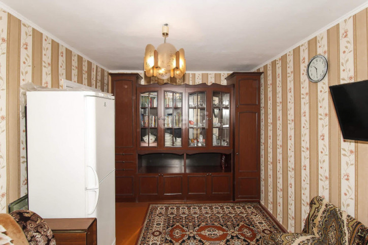 2-комн квартира Авторемонтная, 27
