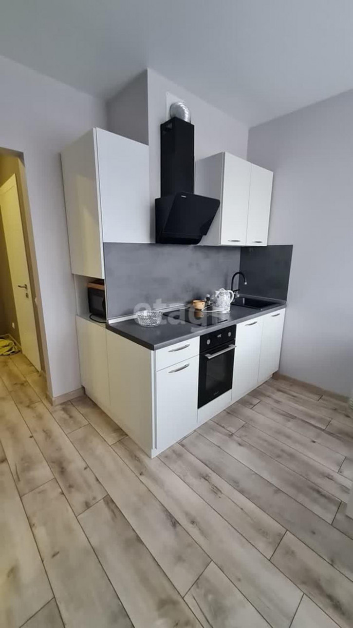 1-комн квартира Тимофея Чаркова, 81