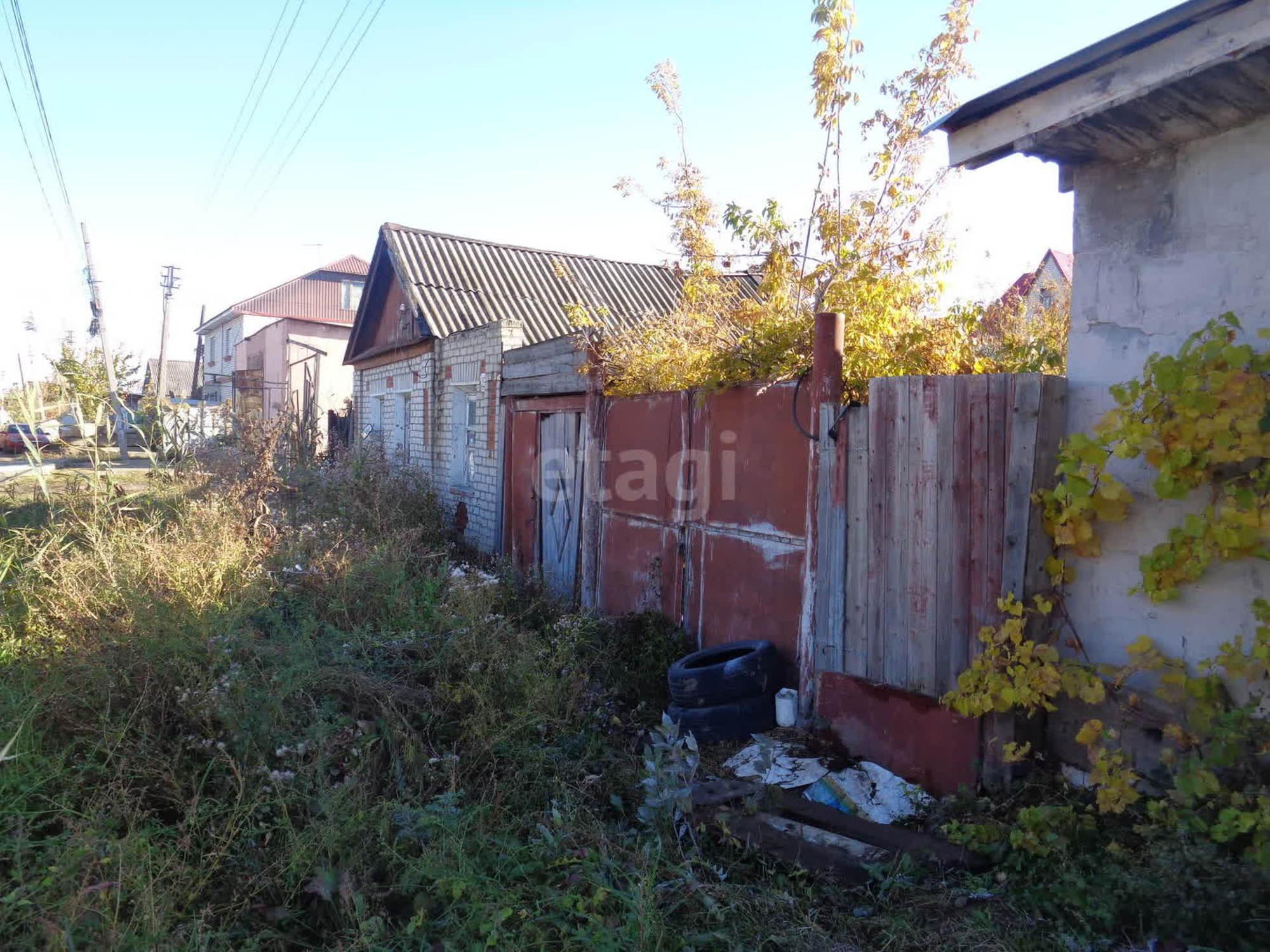Купить дачу, дом, коттедж за 1 350 000 рублей на 2-я Комсомольская улица